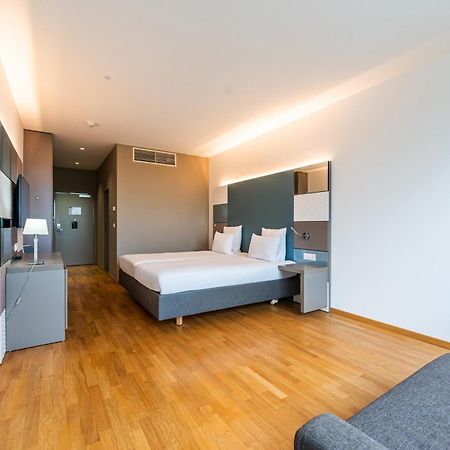 B&B Hotel Lausanne Crissier Dış mekan fotoğraf